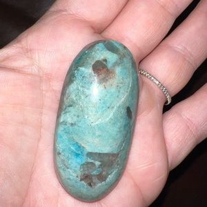 Chrysocolla Oval Palm Stone